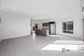 Property photo of 7 Millstream Pass Craigieburn VIC 3064
