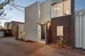 Property photo of 2/30 Warnes Road Mitcham VIC 3132
