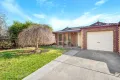 Property photo of 6 Farnham Crescent Mill Park VIC 3082