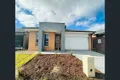 Property photo of 25 Natal Road Tarneit VIC 3029