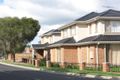 Property photo of 52 Winbourne Road Mount Waverley VIC 3149