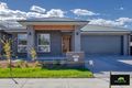 Property photo of 21 Zealie Bend Googong NSW 2620