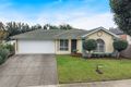 Property photo of 33 Bowral Loop Craigieburn VIC 3064