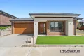 Property photo of 15 Bear Street Tarneit VIC 3029