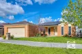 Property photo of 2 Spencer Place Pakenham VIC 3810