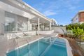 Property photo of 1 Crest View Key Broadbeach Waters QLD 4218