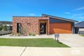 Property photo of 32 Hampshire Boulevard Leneva VIC 3691