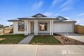 Property photo of 24 Kurdweechee Road Eynesbury VIC 3338