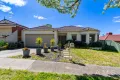 Property photo of 13 Bertrand Court Craigieburn VIC 3064