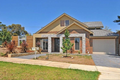 Property photo of 35 Hillcrest Drive Westmeadows VIC 3049