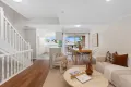 Property photo of 9/27 Swann Road Taringa QLD 4068
