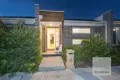 Property photo of 19 Allumba Way Wollert VIC 3750