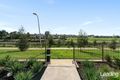 Property photo of 10 Short Walk Sunbury VIC 3429
