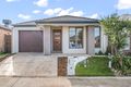 Property photo of 9 Honeydew Street Mickleham VIC 3064