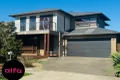 Property photo of 15 Flowerbloom Crescent Clyde North VIC 3978
