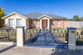 Property photo of 8 Mann Court Beechworth VIC 3747