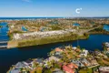 Property photo of 184 Port Jackson Boulevard Clear Island Waters QLD 4226