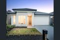 Property photo of 8 Featherwood Crescent Craigieburn VIC 3064