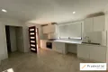 Property photo of 34 Lorenzo Crescent Rosemeadow NSW 2560