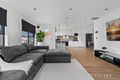 Property photo of 2/4 Weyburn Place Avondale Heights VIC 3034