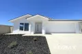Property photo of 2/2 Burt Street Gobbagombalin NSW 2650