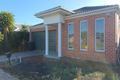 Property photo of 70 Eltham Parade Manor Lakes VIC 3024