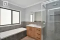 Property photo of 8 Learmonth Avenue Kialla VIC 3631