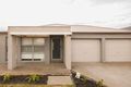 Property photo of 10 Barmera Way Truganina VIC 3029