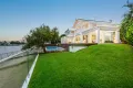 Property photo of 33 Verdichio Avenue Mermaid Waters QLD 4218