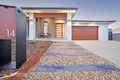 Property photo of 14 Goldstein Crescent Lloyd NSW 2650