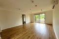 Property photo of 2/9 Lampard Road Drouin VIC 3818