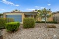 Property photo of 8 Wakenshaw Crescent Pakenham VIC 3810