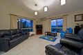 Property photo of 8 Crestridge Crescent Oxenford QLD 4210