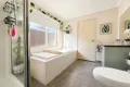 Property photo of 8 Clematis Court Lucknow VIC 3875