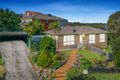 Property photo of 10 John Edgcumbe Way Endeavour Hills VIC 3802
