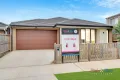 Property photo of 31 Dandelion Crescent Rockbank VIC 3335