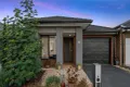 Property photo of 6 Rex Drive Thornhill Park VIC 3335