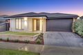 Property photo of 17 Flores Road Craigieburn VIC 3064
