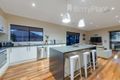 Property photo of 2 Frere Close Pakenham VIC 3810