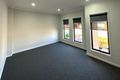Property photo of 9 Piper Circuit Griffith NSW 2680