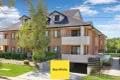 Property photo of 9/21-23 Hinkler Avenue Warwick Farm NSW 2170