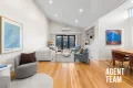 Property photo of 10 Rymill Place Mawson ACT 2607