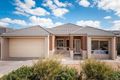 Property photo of 4 Aura Way Craigieburn VIC 3064