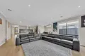 Property photo of 5 Cudgerie Close Craigieburn VIC 3064