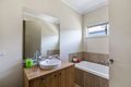 Property photo of 21 Eaglehawk Boulevard Eynesbury VIC 3338