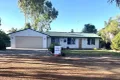 Property photo of 3 Emmet Place York WA 6302