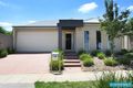 Property photo of 16 Hascombe Drive Caroline Springs VIC 3023