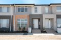 Property photo of 12 Banimboola Walk Tarneit VIC 3029