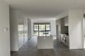 Property photo of 31 Oakden Crescent St Albans VIC 3021