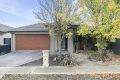 Property photo of 2 Snowsill Circuit Point Cook VIC 3030